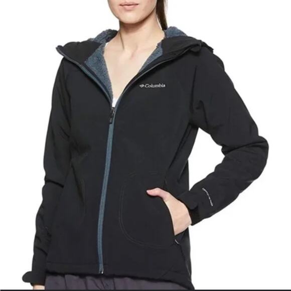 Columbia Jackets & Blazers - Columbia Omni-Wind Block Breathable Windproof Black Size L